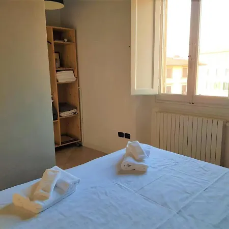 Luna - Sweet Dreams In Apartment *